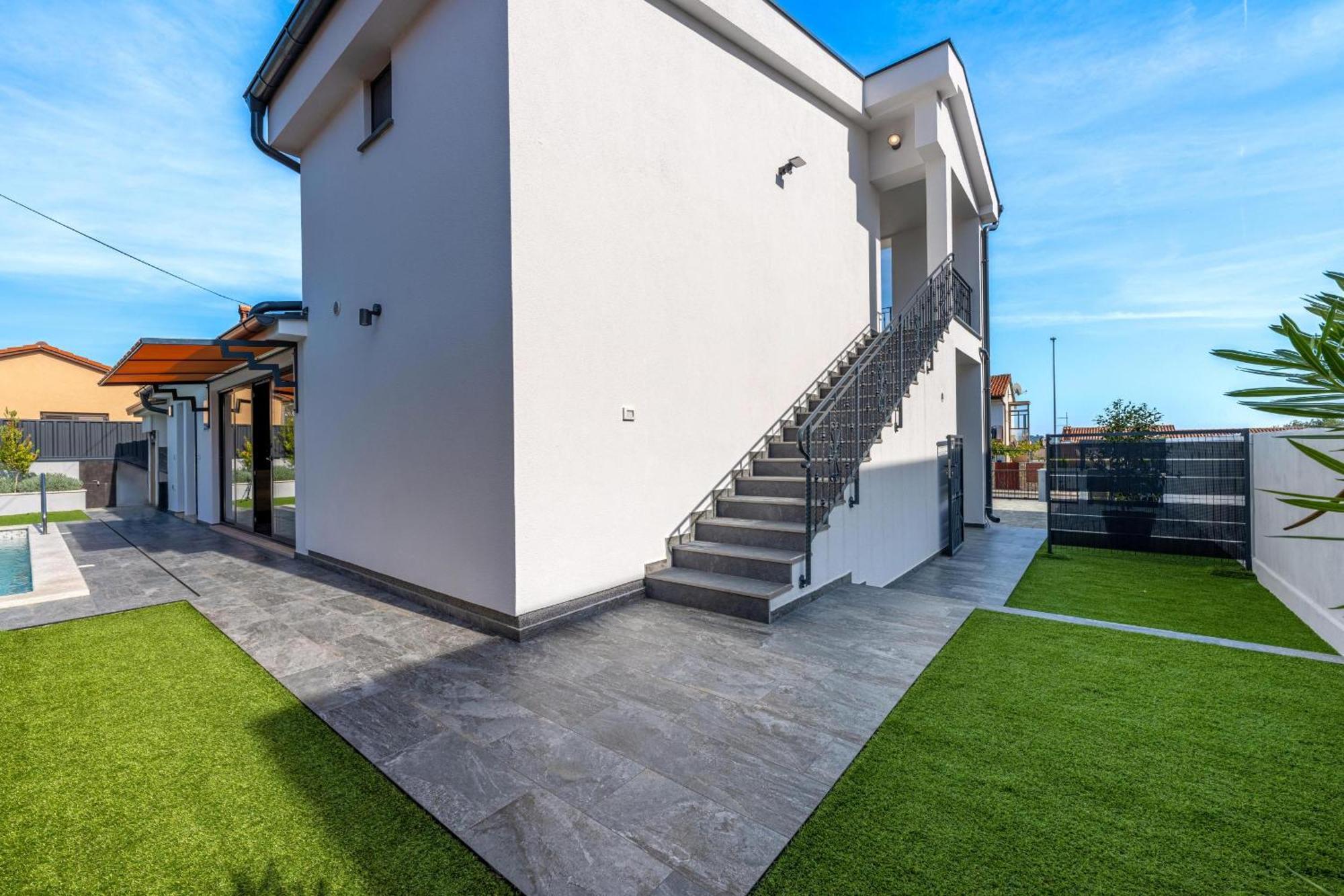 Villa Paradise Medulin Exterior photo